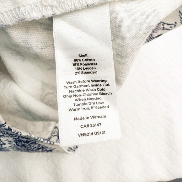 Talbots Flower Printed Denim Pencil Skirt Blue White Size 6 MINT - Picture 5 of 7